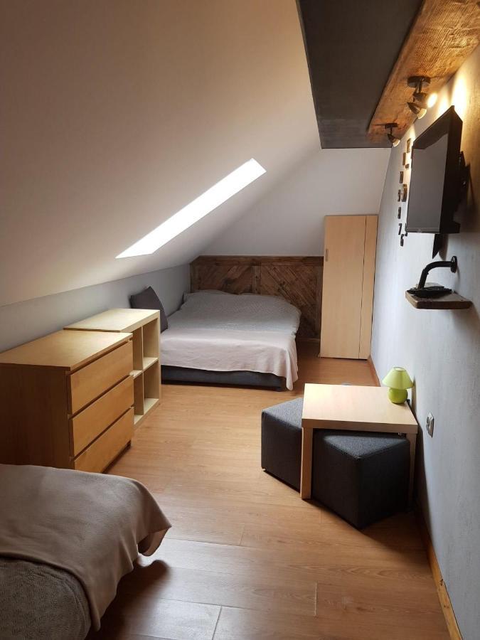 Na Stawach Guest House Stryszow Exterior foto