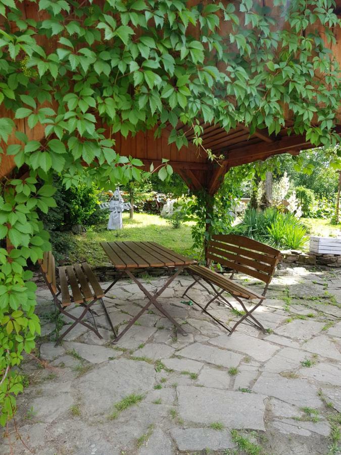 Na Stawach Guest House Stryszow Exterior foto