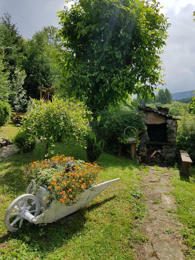 Na Stawach Guest House Stryszow Exterior foto
